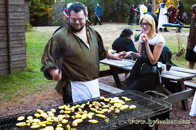 Elizar Rallenfolly cooking